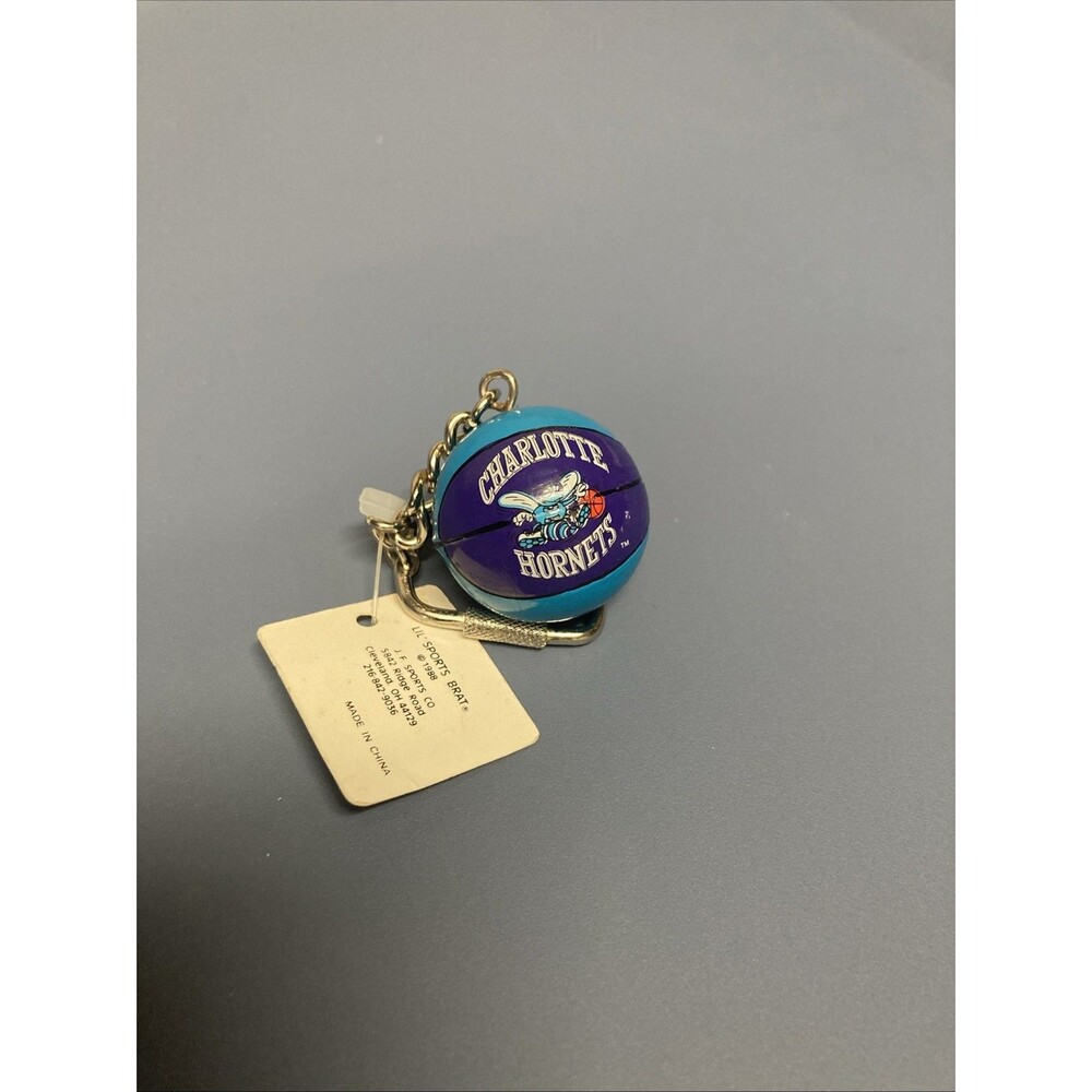 1988 Vintage Lil Sports Brat Mini NBA Basketball Keychain Charlotte Hornets NOS